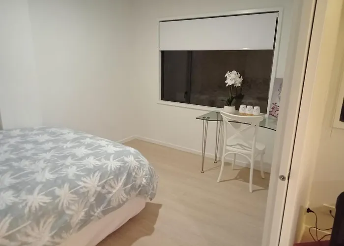 Central One Bedroom Apartment